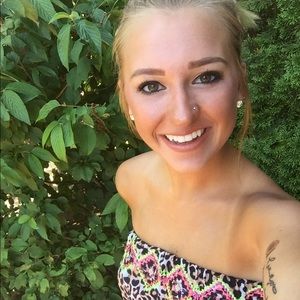 Meet your Posher, Kelsey